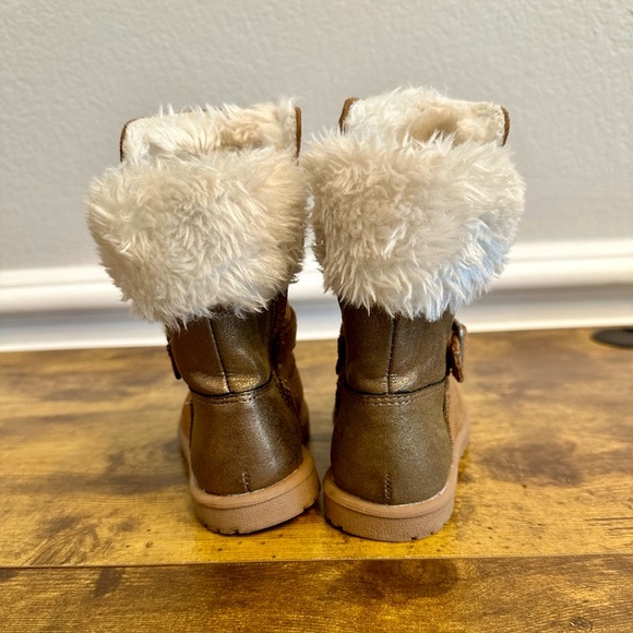 Magellan faux fur lined boots size 8 toddler - Picture 4 of 6